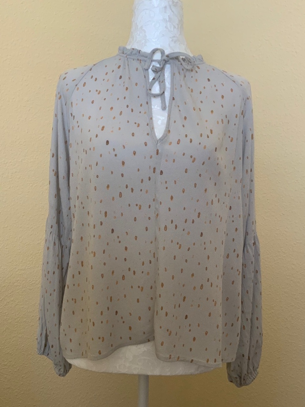 Grade&Gather Metallic Dot Gray blouse